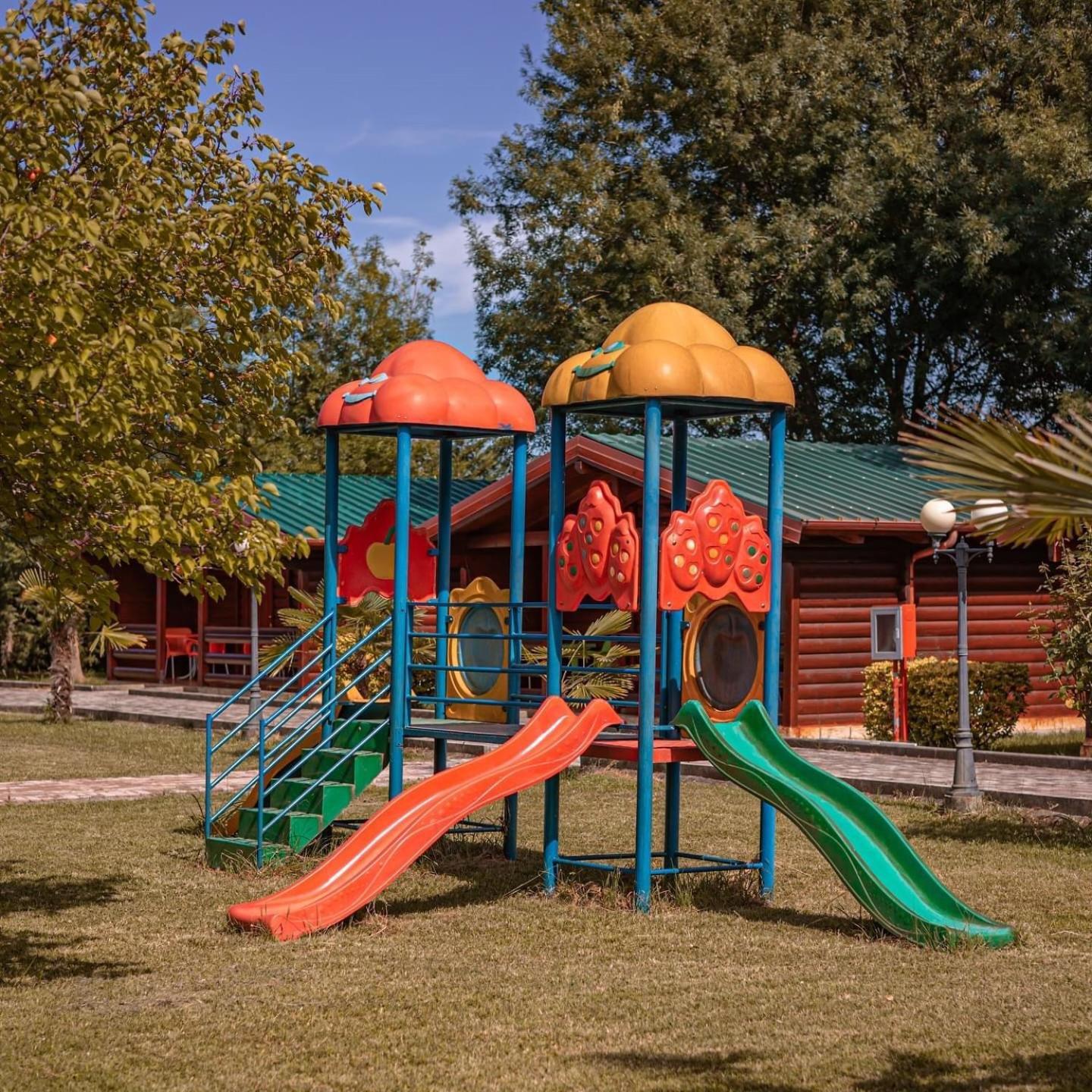 Kompleksi Turistik Leonardo Shëngjin Buitenkant foto